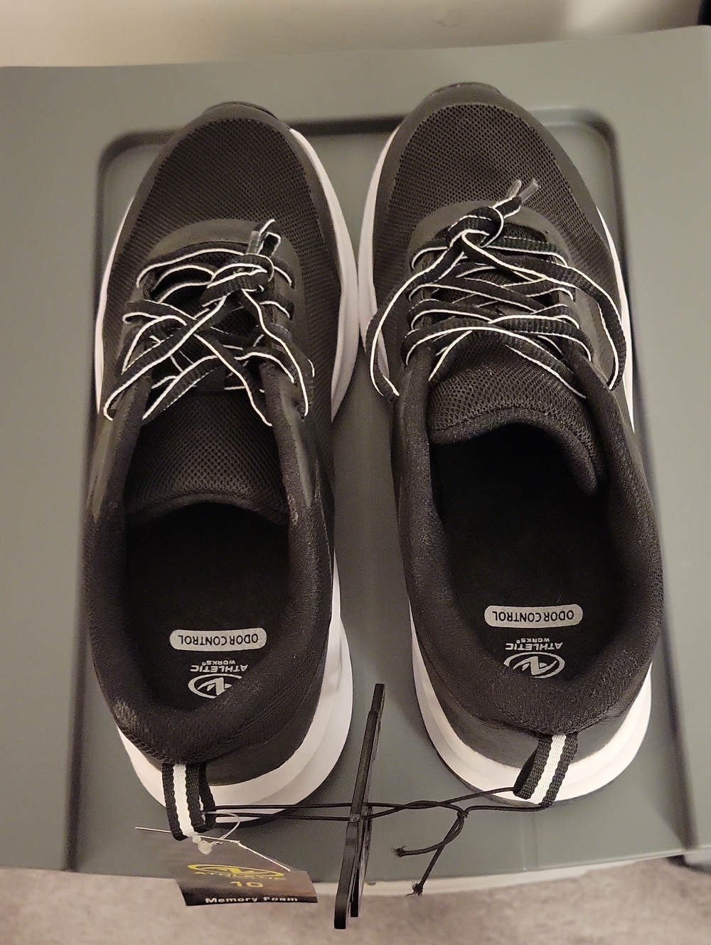 Athletic Works Black and White Women's Athletic Sneakers